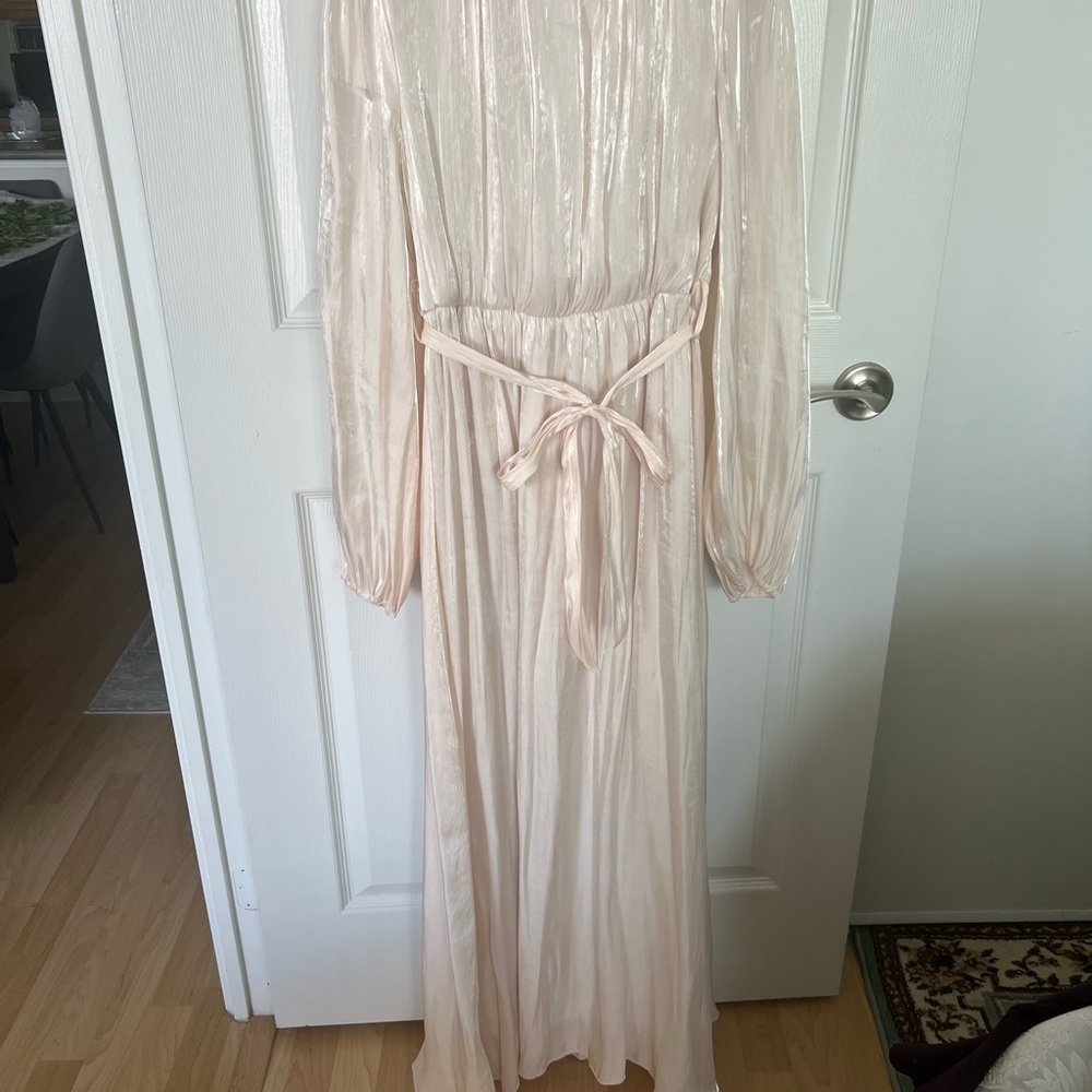 Elegant Cream Long Sleeve Dress
